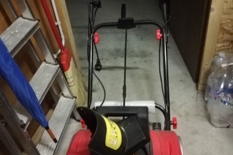 Elektrische Schneefräse - Bild 1