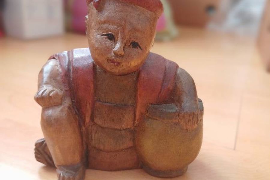 Asiatische Holzskulptur vintage handgeschnitzt und handbemalt - Bild 2