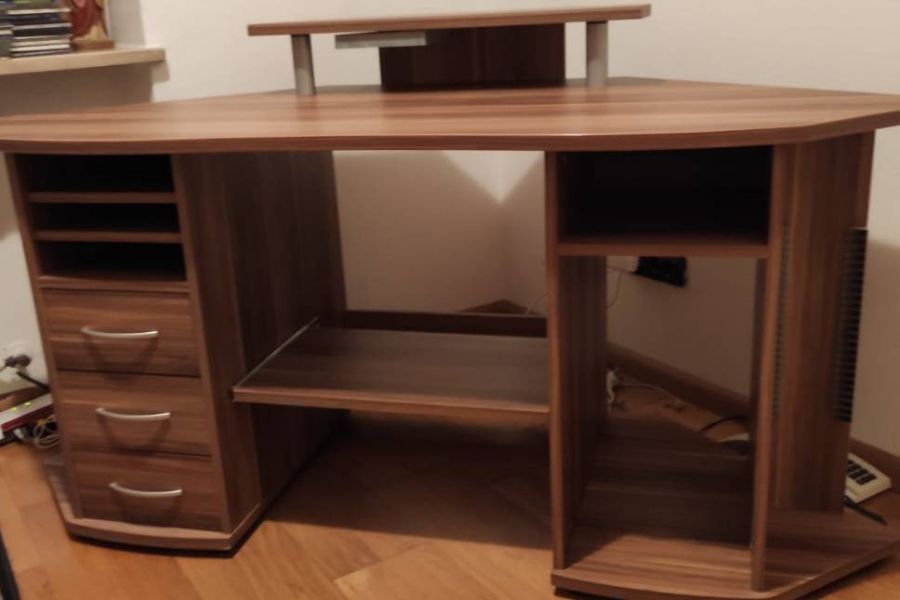 Eckschreibtisch ca. 143 x 143 cm - Bild 1