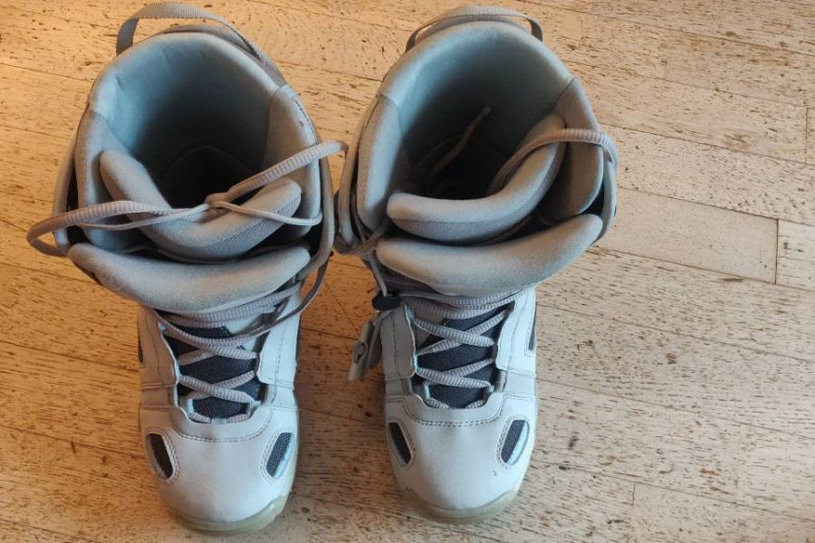 Snowboardschuhe Damen Gr. 40 - Bild 1