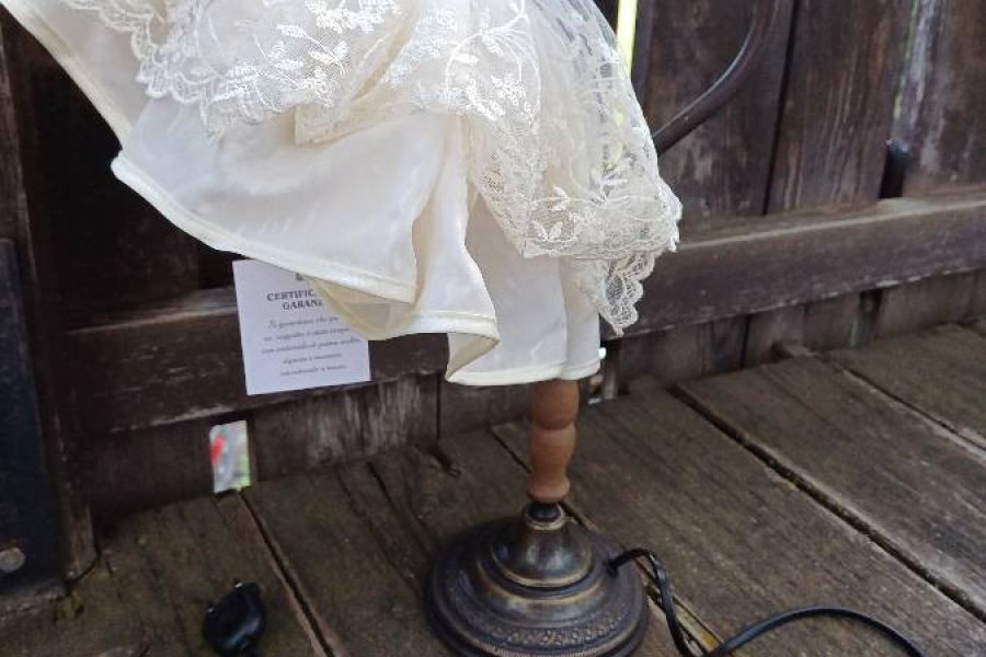 Gußeisrene Lampe mit Spitzenhut neu - Bild 1