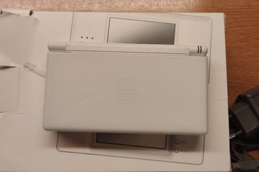 Nintendo DS Lite - wie neu - Bild 1