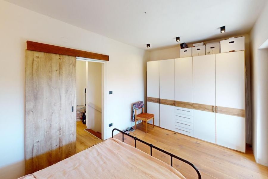 VÖLS AM SCHLERN: 3-Zimmer-Wohnung auf zwei Stöcke mit Garage - Bild 4