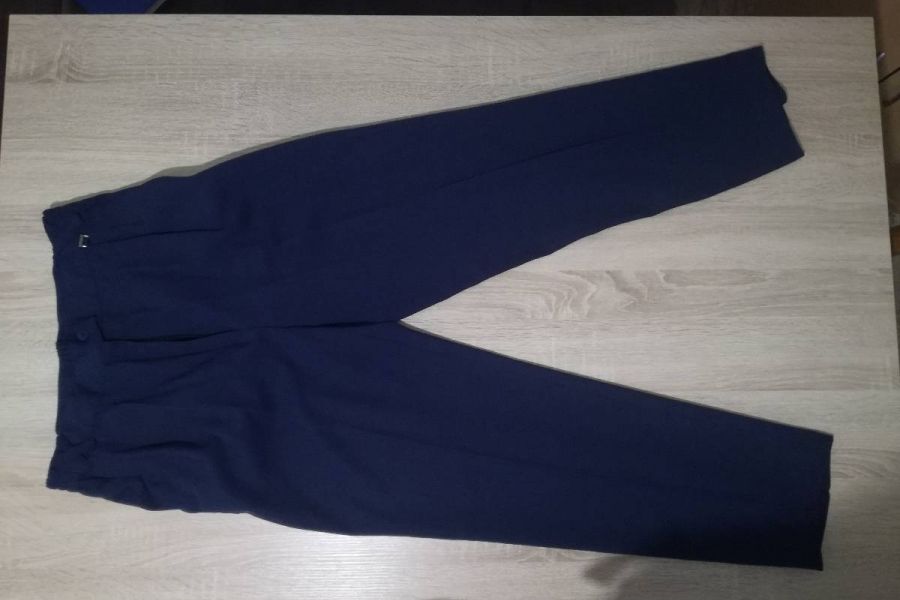 Damen Hose zu verkaufen - Bild 1