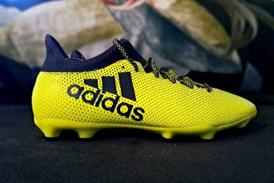 NEUE Fußballschuhe Adidas - Bild 1