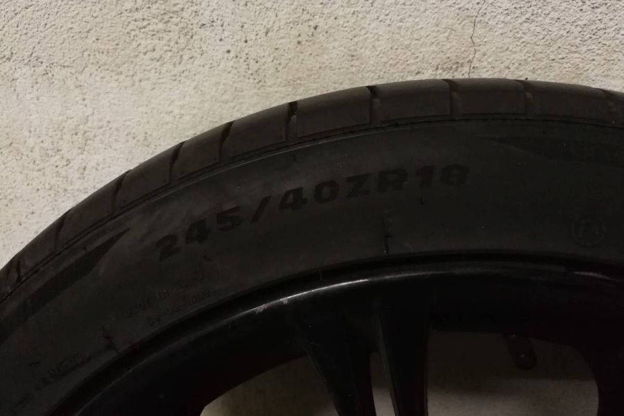 4 Sommerreifen mit original BMW Alufelgen 245/40 R18 M-Sport - Bild 2