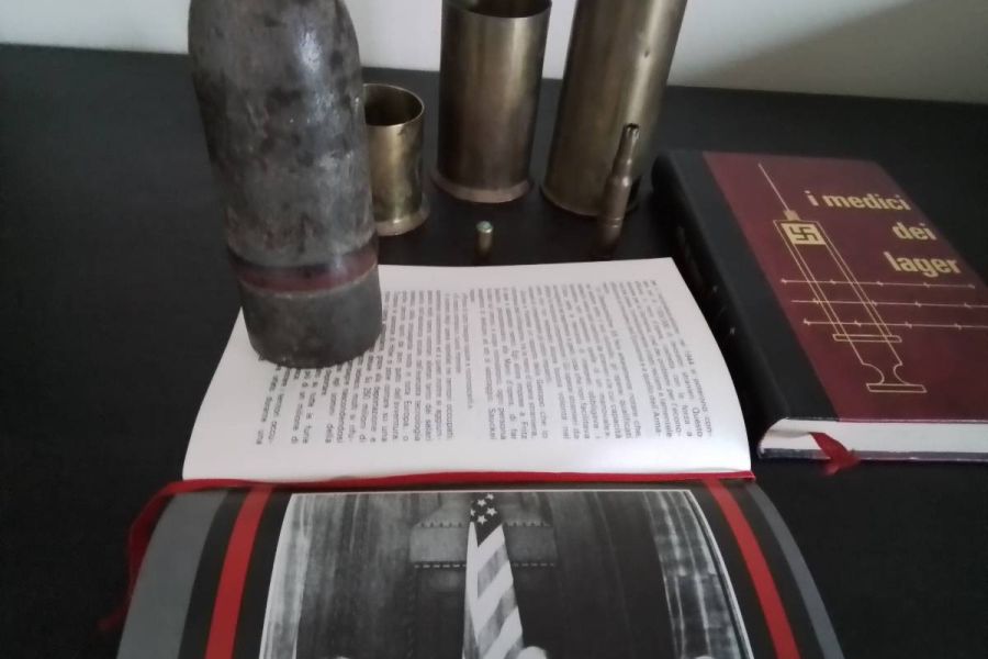Kriegsgegenstände - Bild 2