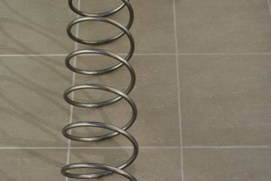 Moderne Spiral-Garderobe - Bild 1