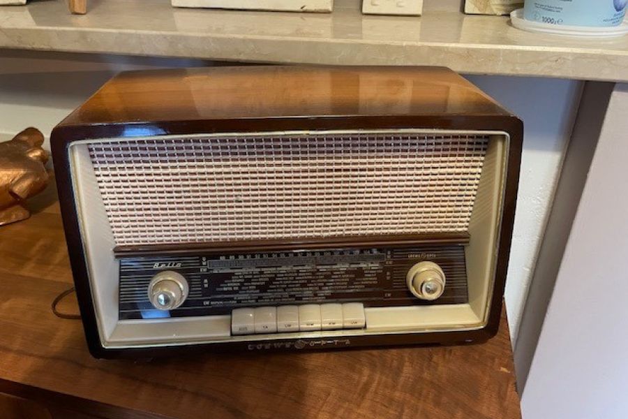 Vintage Radio Loewe Opta - Bild 1
