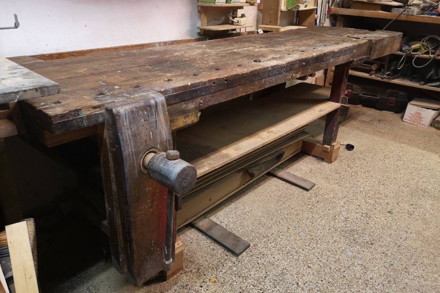 Verkaufe gebrauchte, alte  Hobelbank - Bild 3
