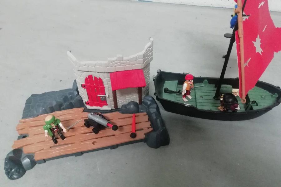 Pirateninsel und Piratenschiff - Bild 1