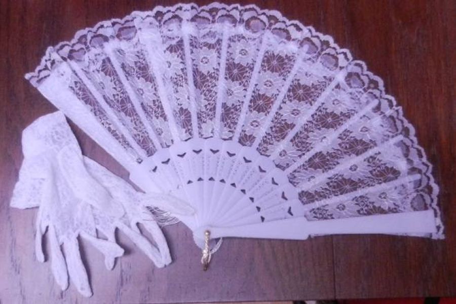 Fächer und Handschuhe für Erstkommunion - Bild 1