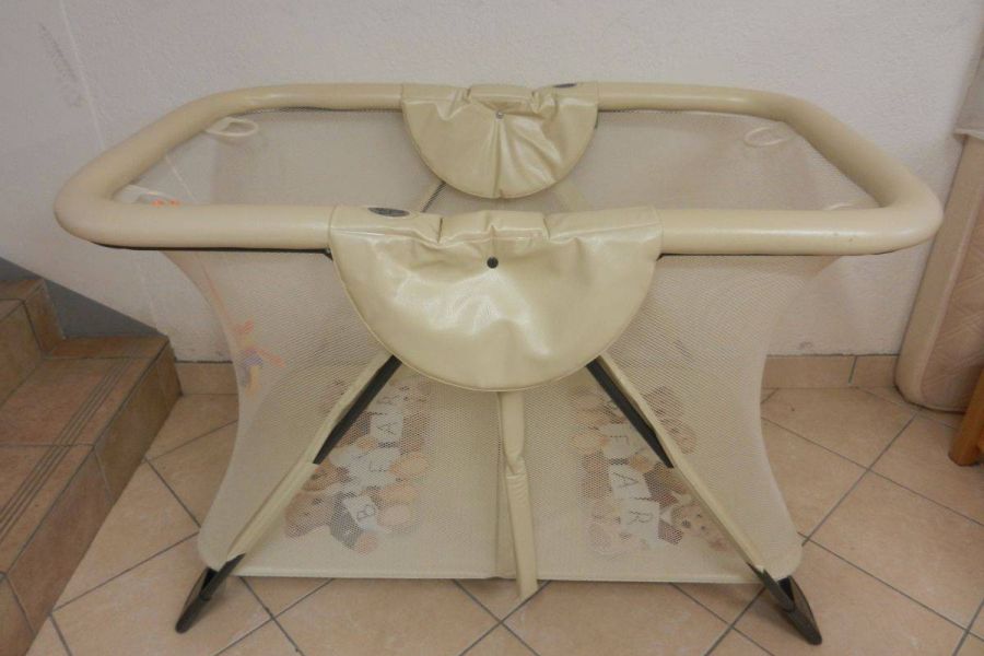 Gehschule Laufgitter / box Cam - Bild 1