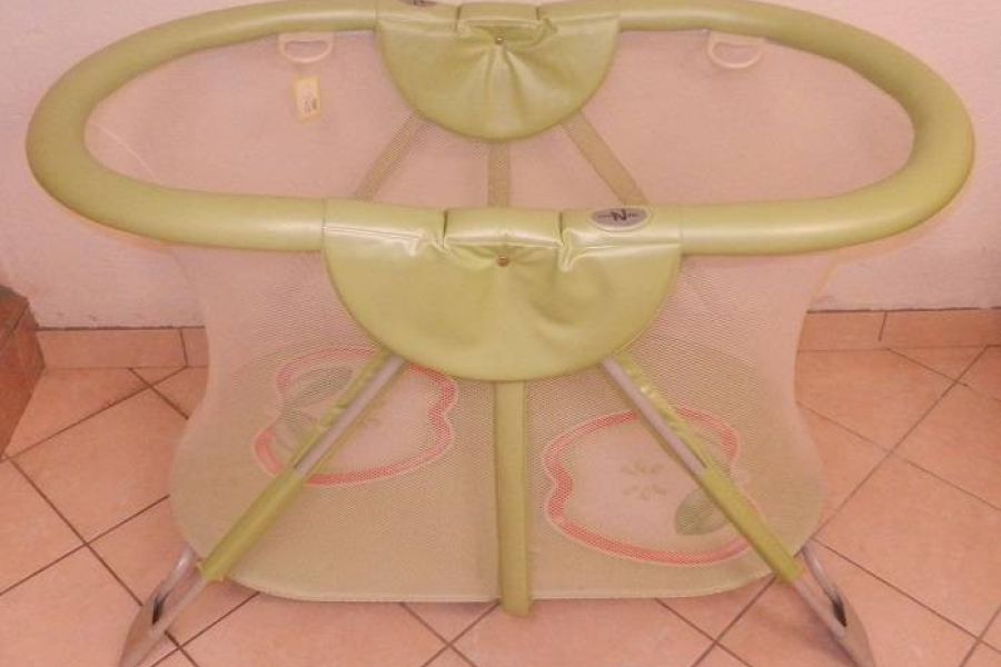 Gehschulen Laufgitter / box Neonato - Bild 1