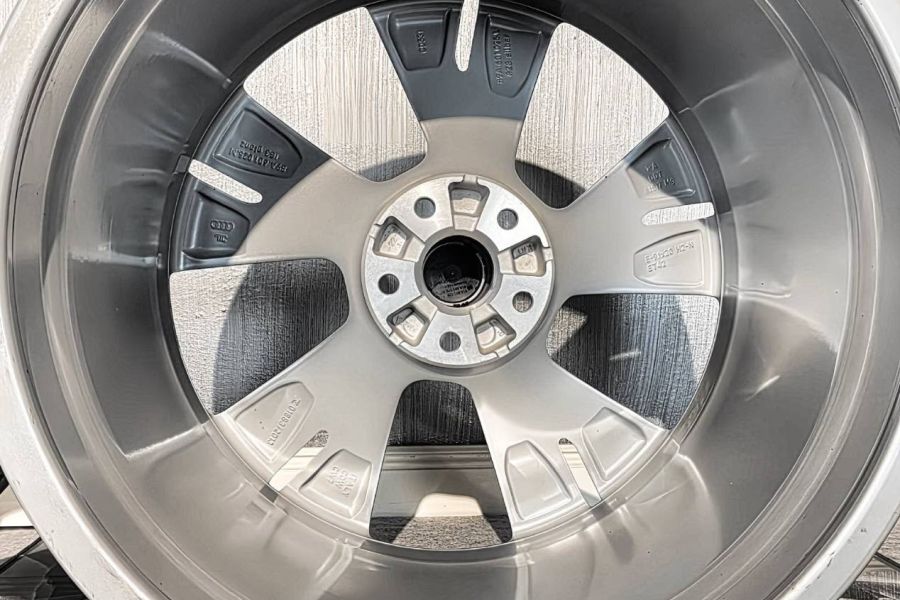 20“ Audi Q4 E-Tron Felgen 89A601025 ✅ Felgensatz - Bild 3