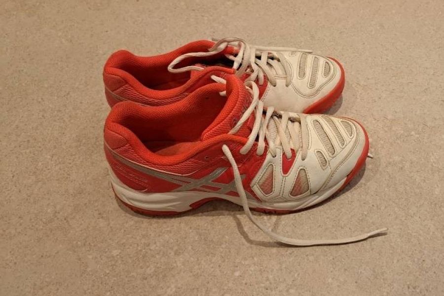 Tennisschuhe Asics Gr 35 - Bild 1