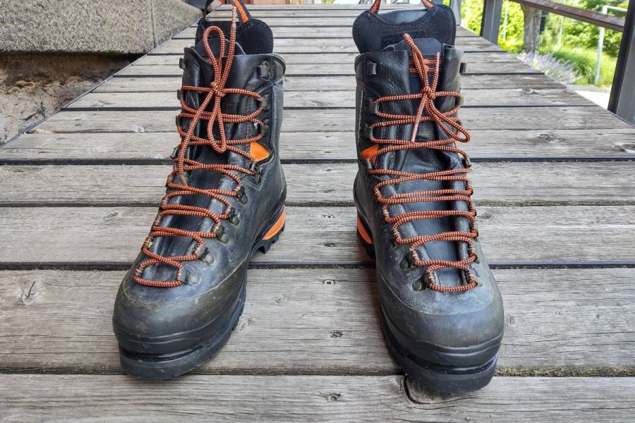 Bergschuhe - Bild 1