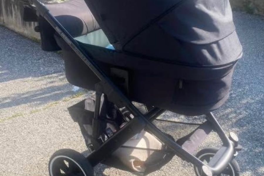 Kinderwagen  und Babyschale - Bild 2