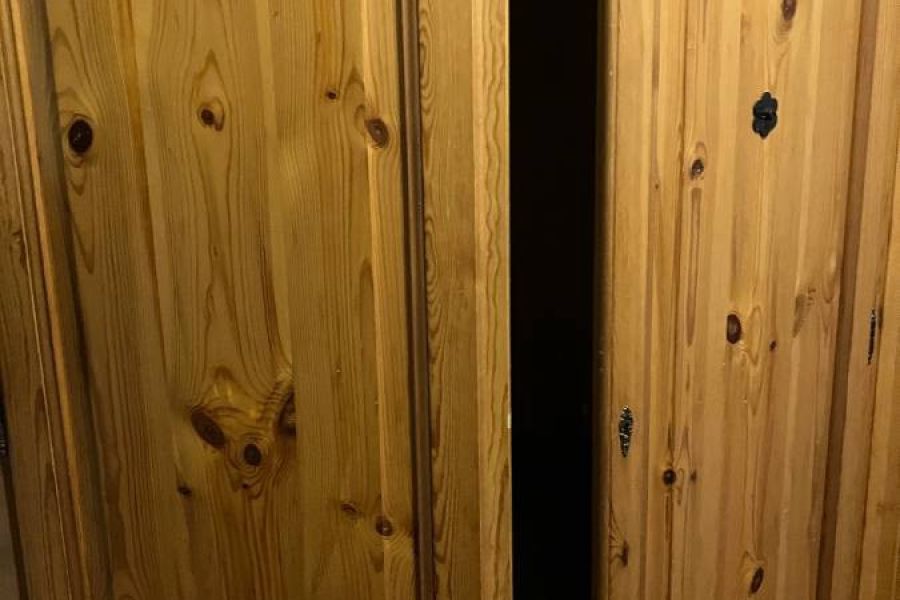 Vendo letto matrimoniale con armadio in legno massello! - Bild 3