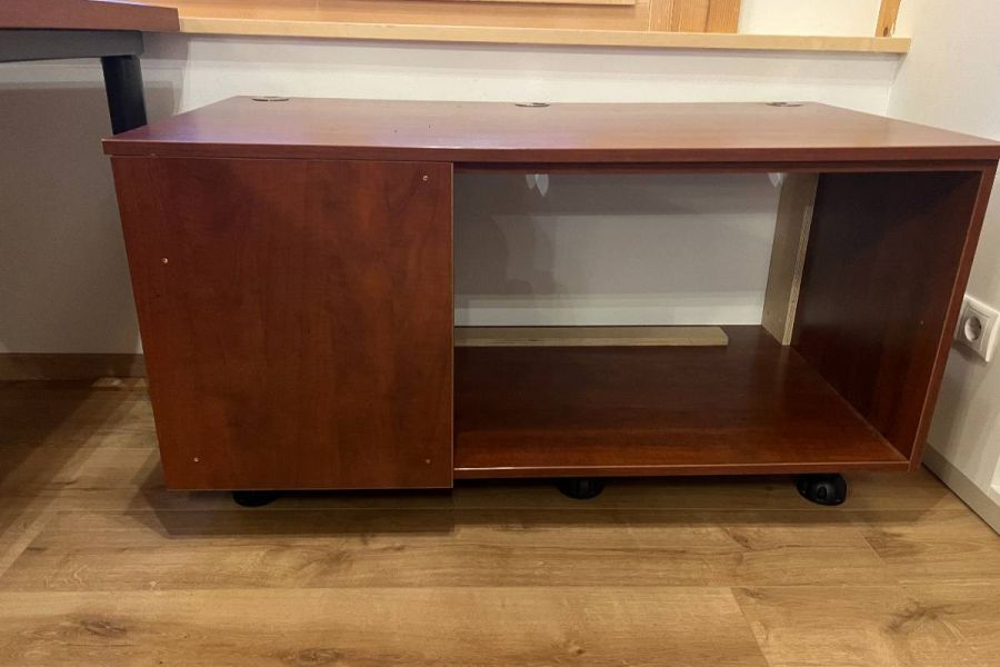 Komplettes Büro-Set mit Schränken und Arbeitstisch - Bild 5