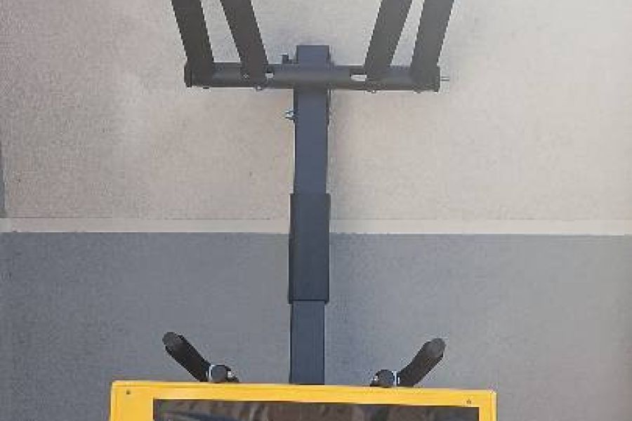 Skiträger für Anhängerkupplung / Portasci per gancio traino - Bild 1