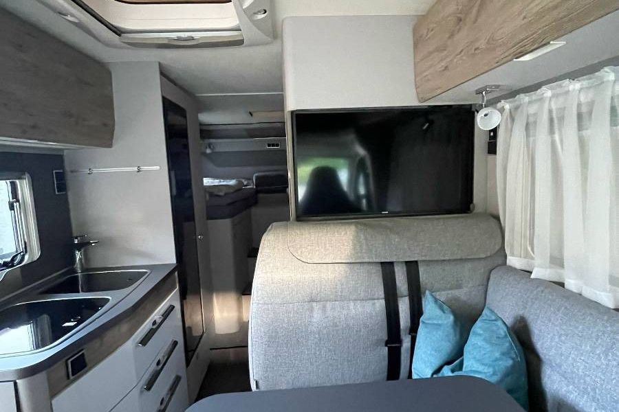 Wohnmobil Hymer Exsis T 580 - Bild 8