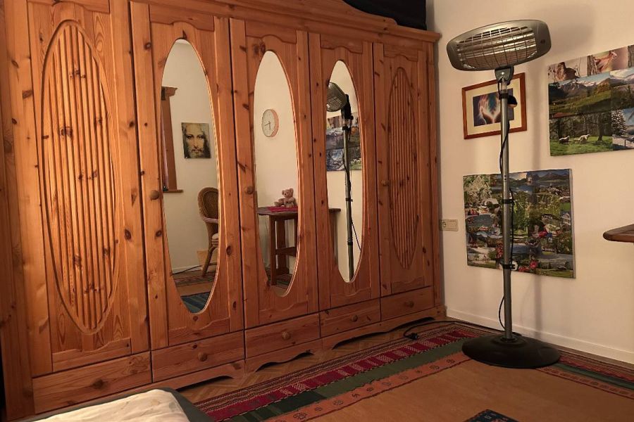 Schlafzimmer Fichtenschrank - Bild 1