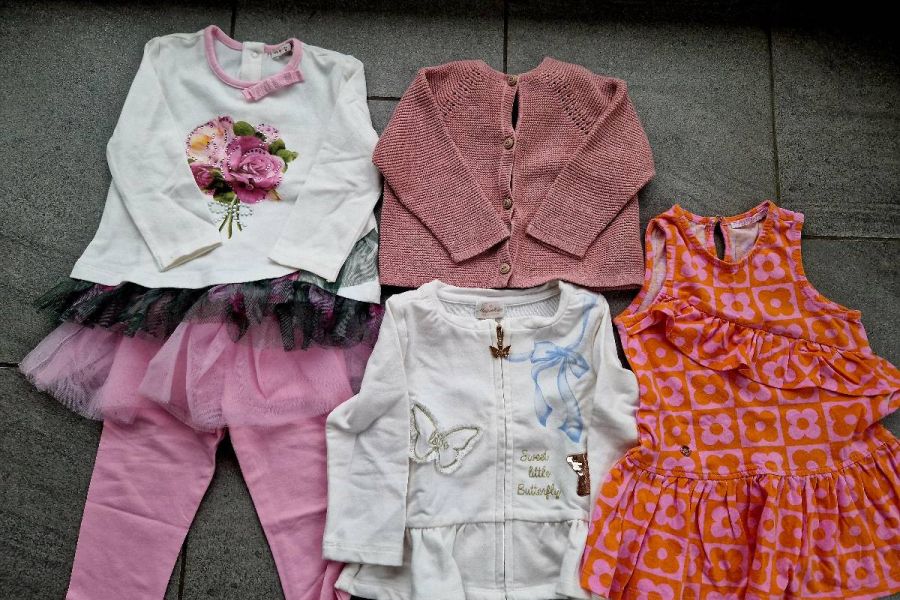 Babykleidung - Bild 1