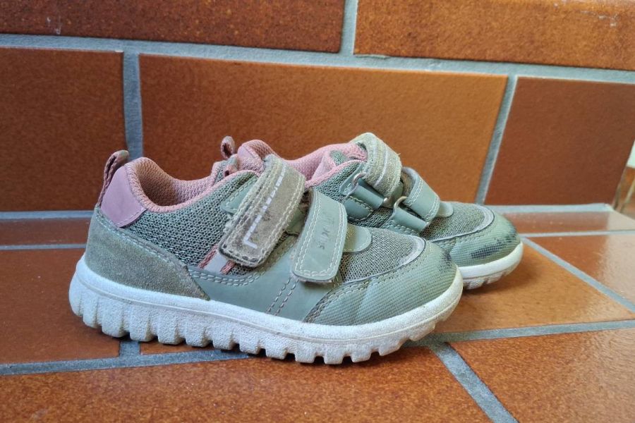 Mädchenschuhe gr. 23 - Bild 2