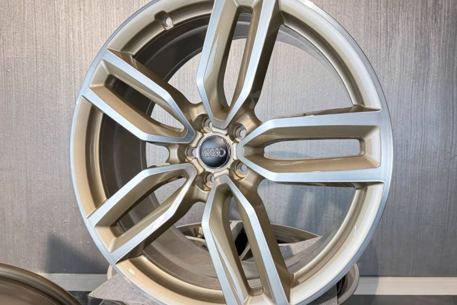 Audi Q5 SQ5 8R 21 Zoll Felgen 8R0601025AM - Bild 4