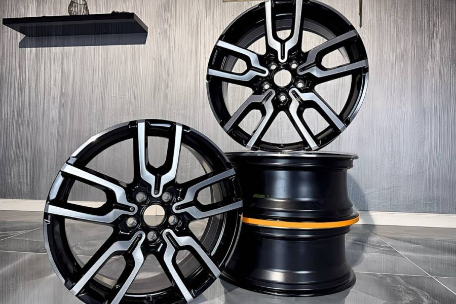 Original Mini 18 Zoll Felgen F65 F66 F67 LAP Spoke 960 5A3E641 - Bild 1