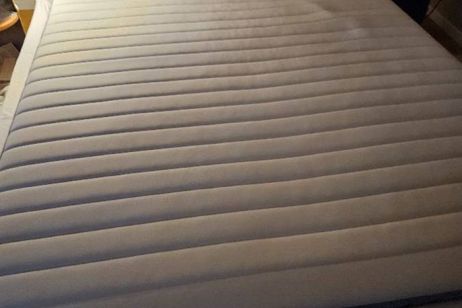 MATRATZE 180×200 mit Topper - Bild 1