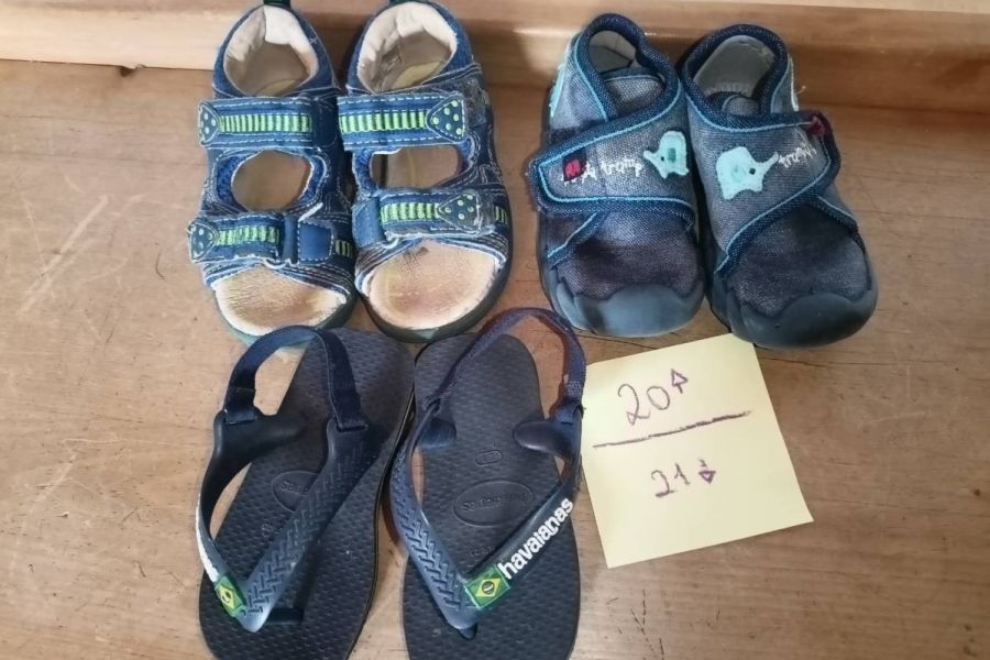 Kinderschuhe zu verschenken Größe 20-25 - Bild 2