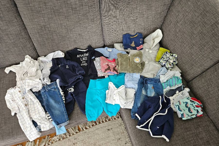 Kleiderpaket Junge Größe 50-62 - Bild 1