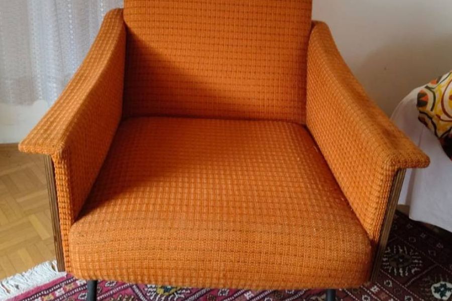 Sessel in orange - Bild 1
