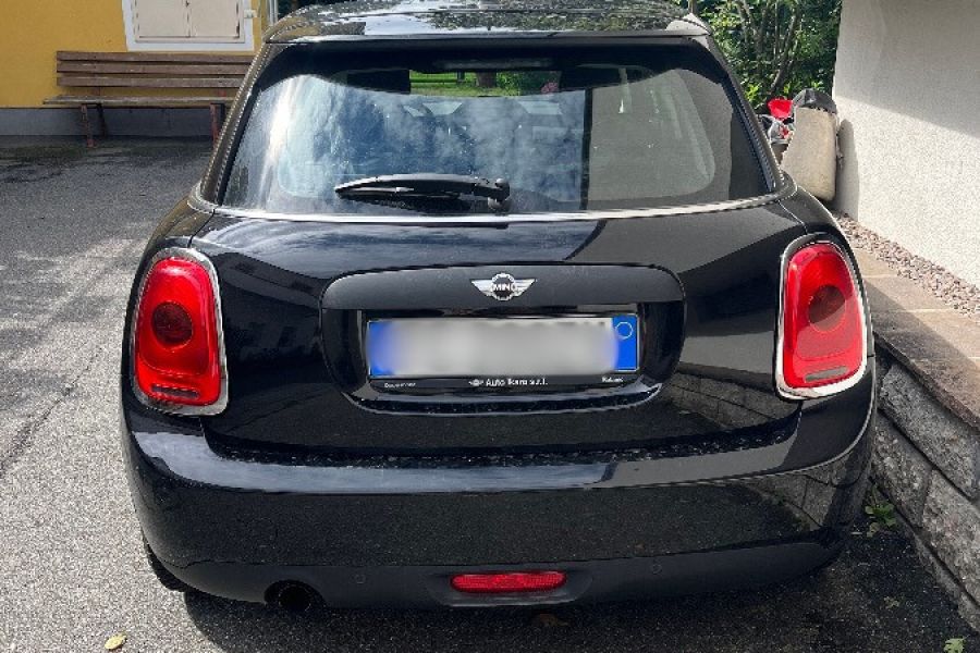 MINI ONE | 5 Türer | für Führerscheinneulinge geeignet - Bild 2