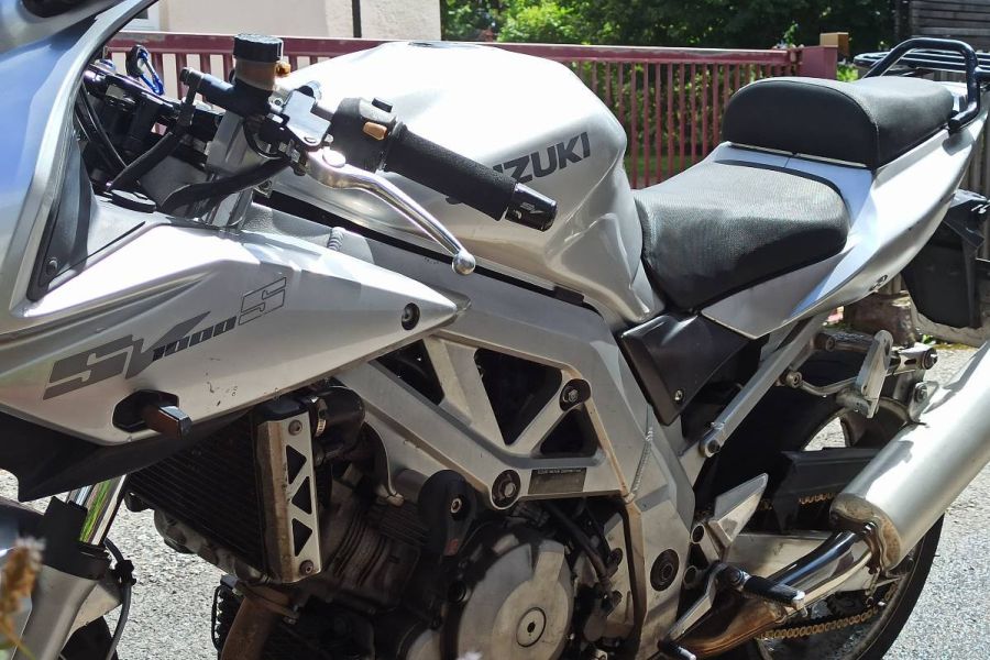Suzuki SV 1000 s, 2004 - 97.000 km - Bild 4