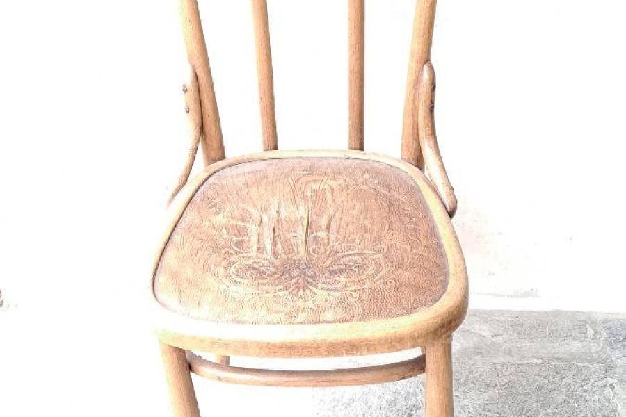 2 alte Stühle - Bild 1