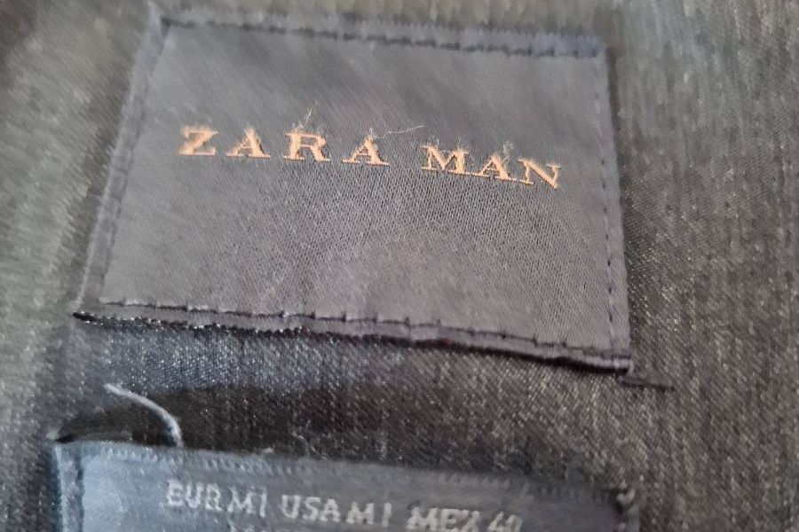 ZARA MAN Herrenjacke – Größe 40 – Grau – Stylisch & Funktional – 25 € - Bild 4