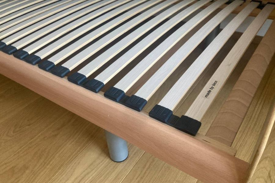 Neuwertiges Bett - Bild 2