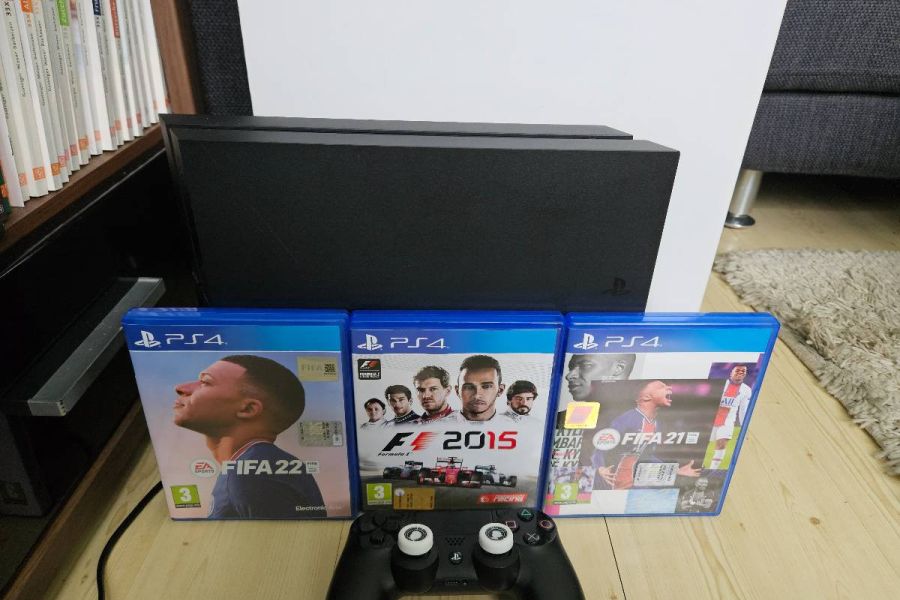 PS4  500GB - Bild 3