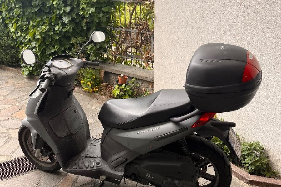 Aprilia Sportcity 200 - Bild 2