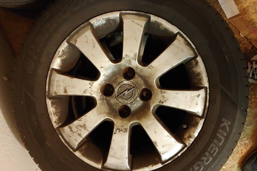4 gut erhaltene original Aluminiumfelgen 15 Zoll Oplel Astra (2007) - Bild 3