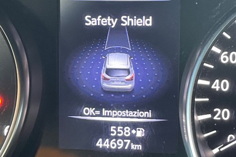 Nissan Qashqai 1600 Diesel 4x4 - Bild 2