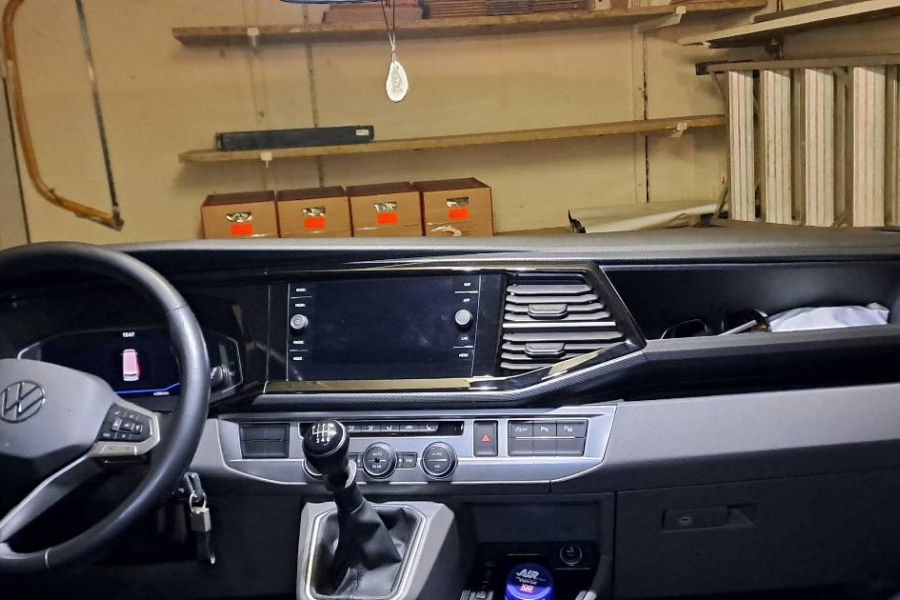VW T6.1 Caravelle Cruise 150 Ps TDI - Bild 2