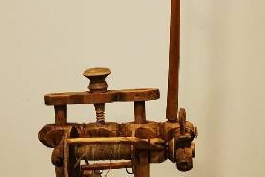 Altes Spinnrad - Bild 3