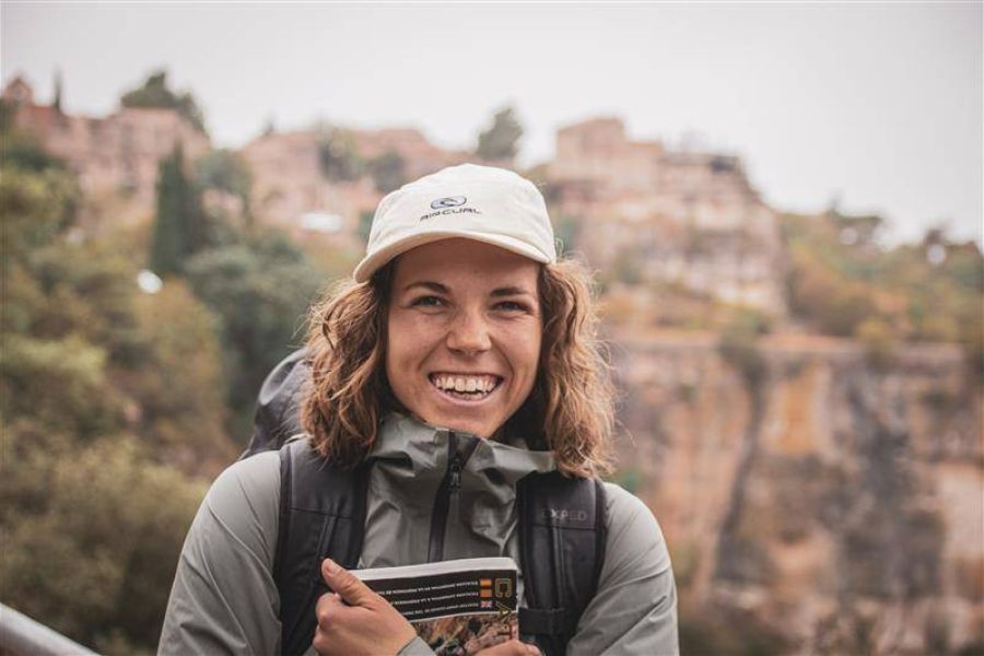 Ich suche eine Stelle von September bis Weihnachten - Bild 1