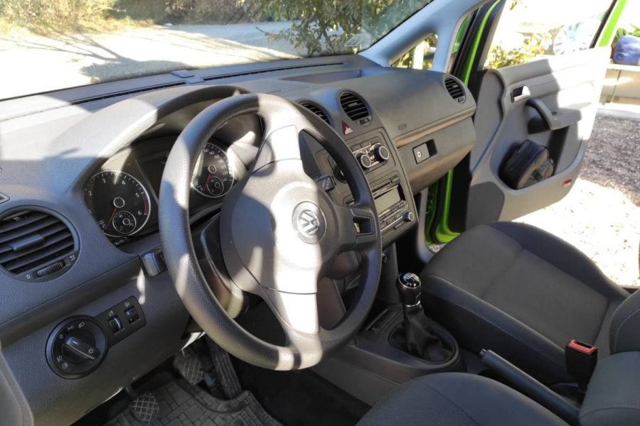 VW CADDY MAXI 2.0 TDI 4MOTION - Bild 5