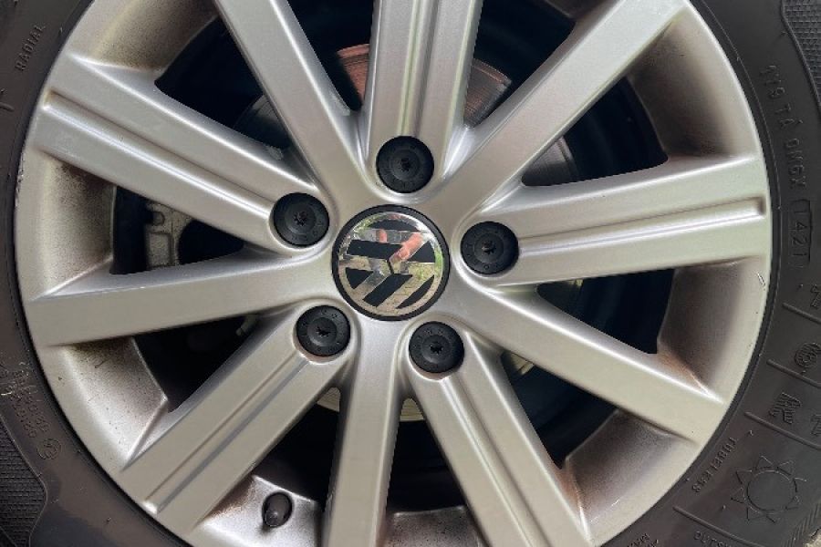 Vw Alufelgen 15 Zoll mit Sommerreifen - Bild 2