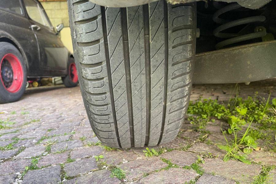 Vw Alufelgen 15 Zoll mit Sommerreifen - Bild 4